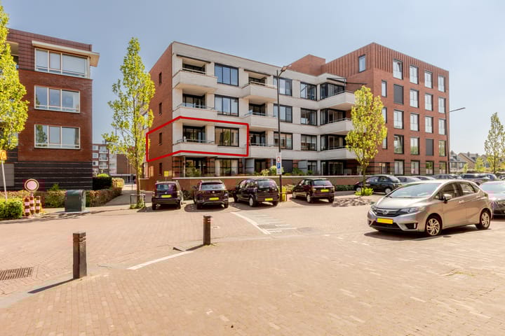 Foto 2 van Poelruit 102