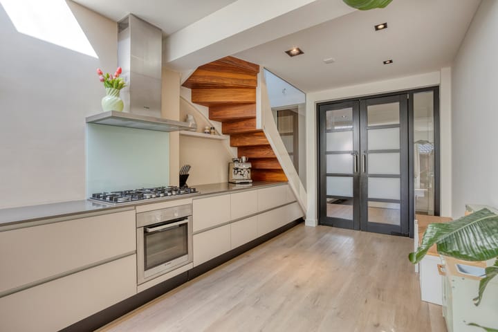 Foto 5 van Lochterstraat 25