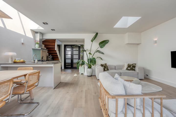 Foto 12 van Lochterstraat 25