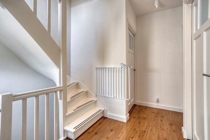 Foto 19 van Lochterstraat 25