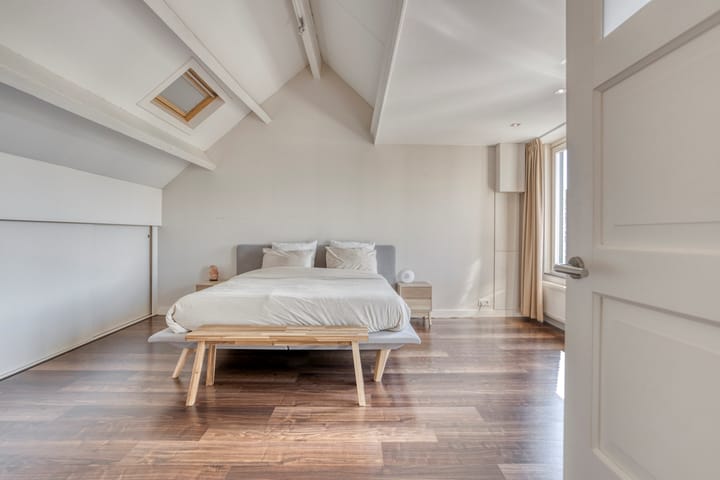 Foto 28 van Lochterstraat 25