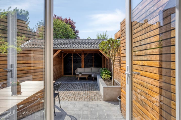 Foto 35 van Lochterstraat 25