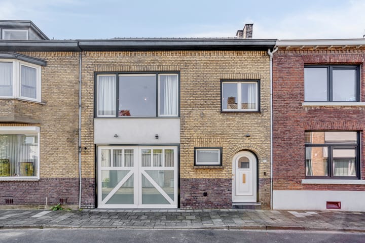 Foto 1 van Lochterstraat 25