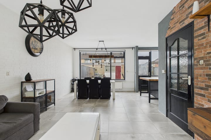 Foto 11 van Anemonenlaan 2