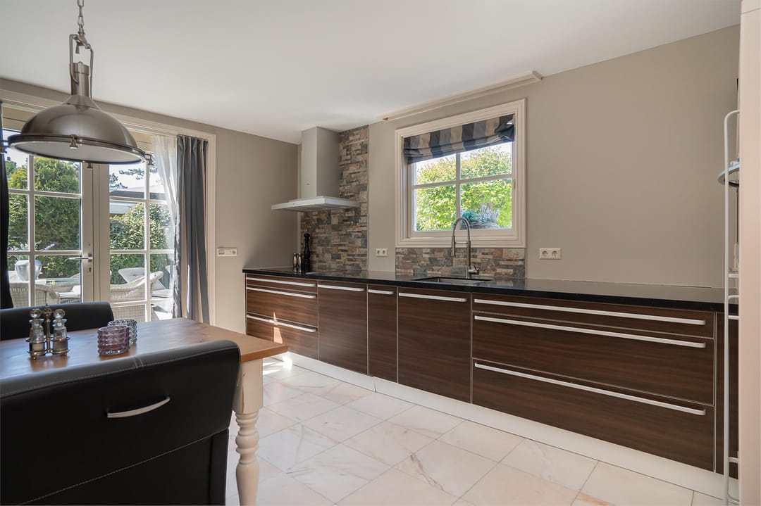 Photo 26 of Kostverlorenstraat 68