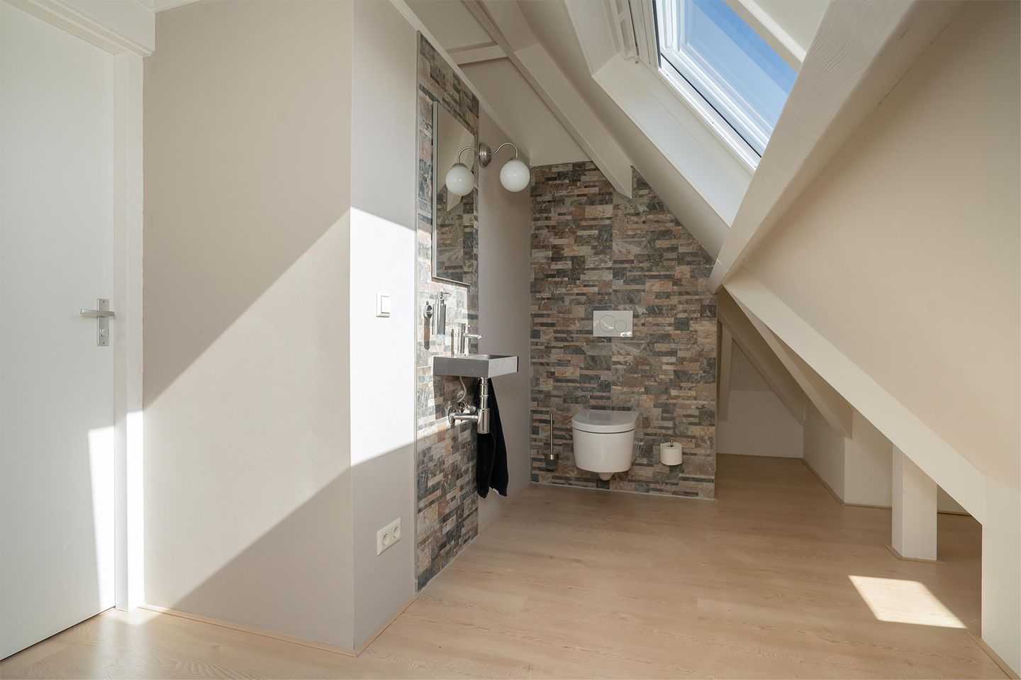 Photo 40 of Kostverlorenstraat 68