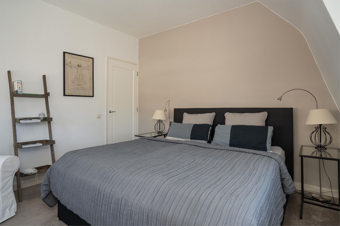 Photo 49 of Kostverlorenstraat 68