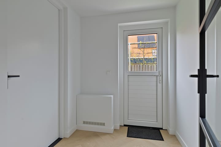 Foto 18 van Scharreweersterweg 37