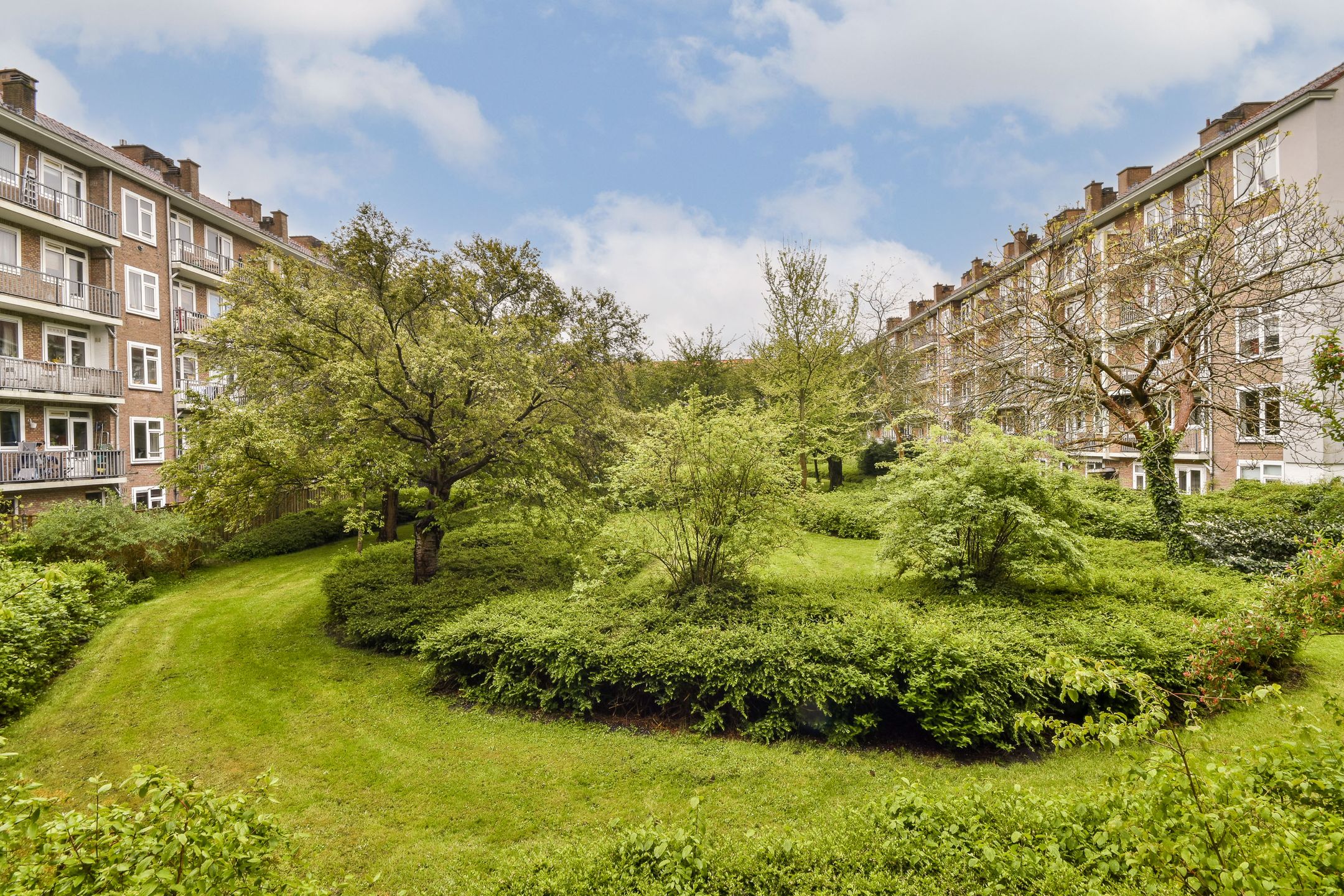 Photo 6 of Ward Bingleystraat 13-H