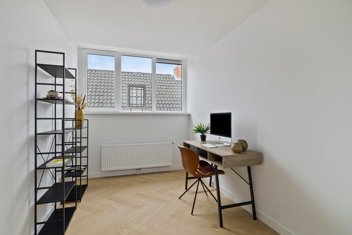 Foto 26 van Scharreweersterweg 37