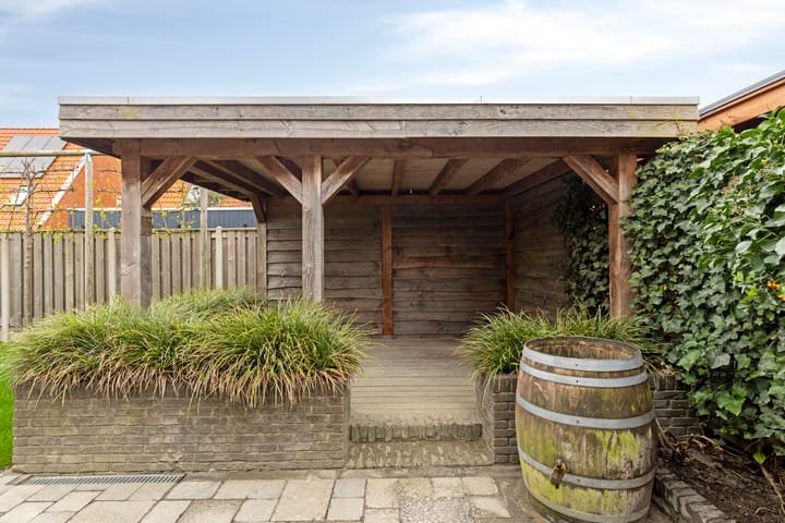 Foto 38 van Scharreweersterweg 37