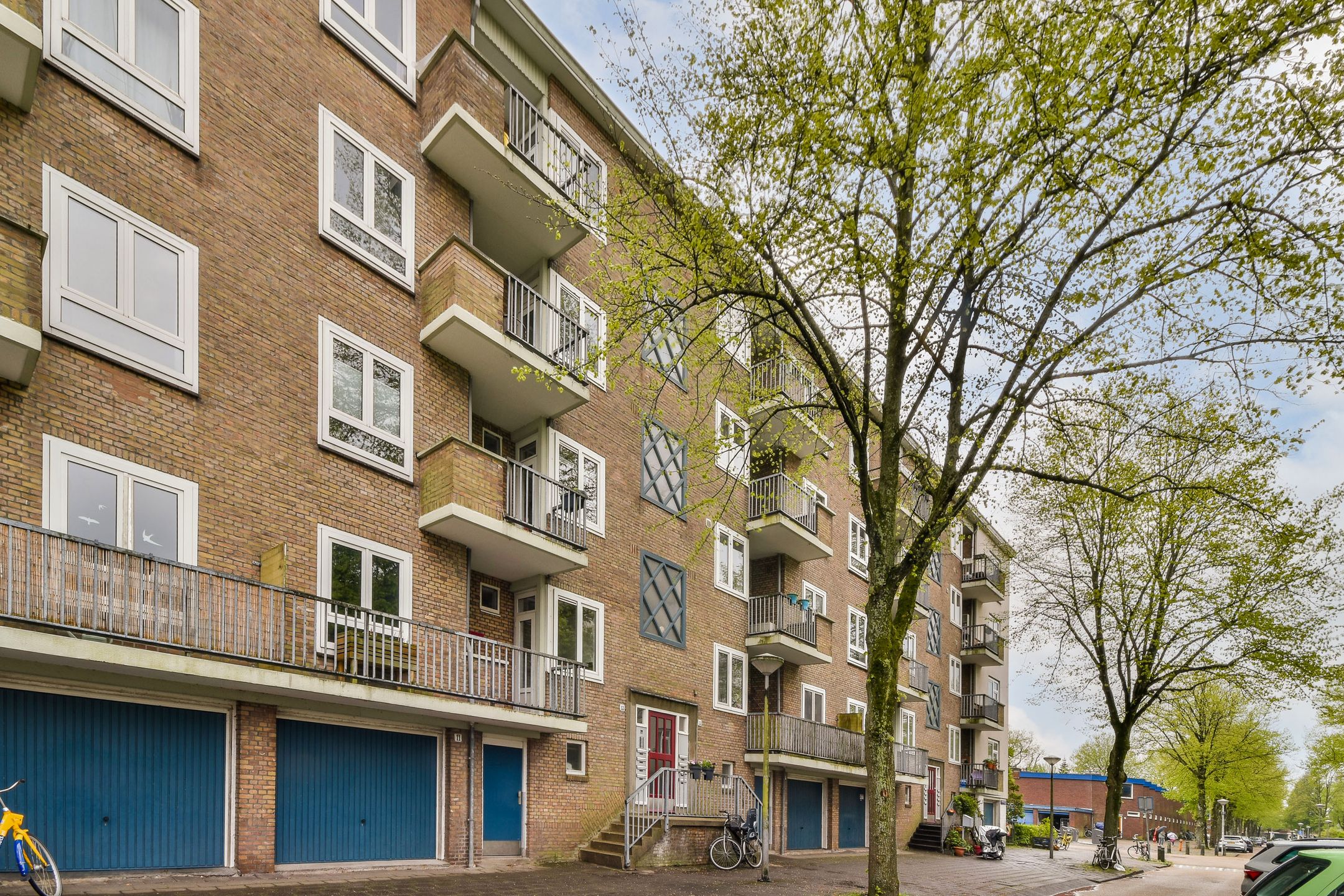 Photo 24 of Ward Bingleystraat 13-H