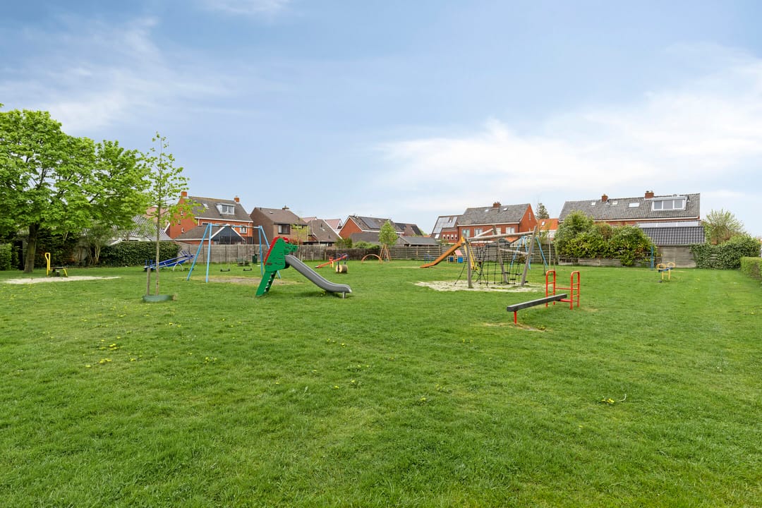 Foto 43 van Scharreweersterweg 37