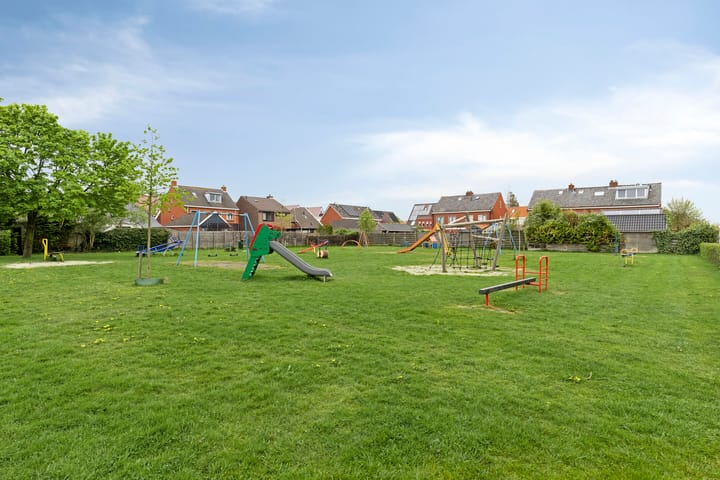 Foto 43 van Scharreweersterweg 37