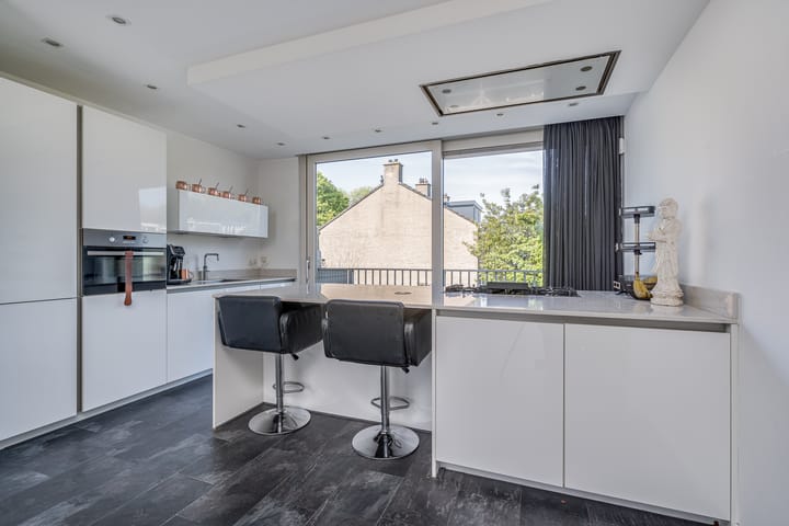 Foto 3 van Knikbloem 7