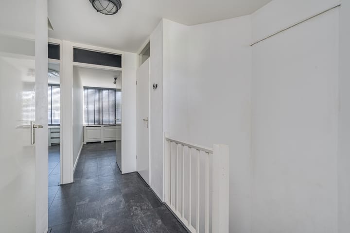 Foto 12 van Knikbloem 7