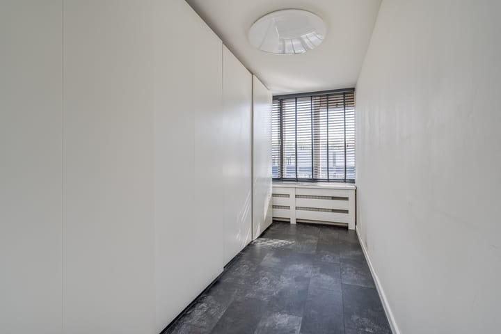 Foto 16 van Knikbloem 7