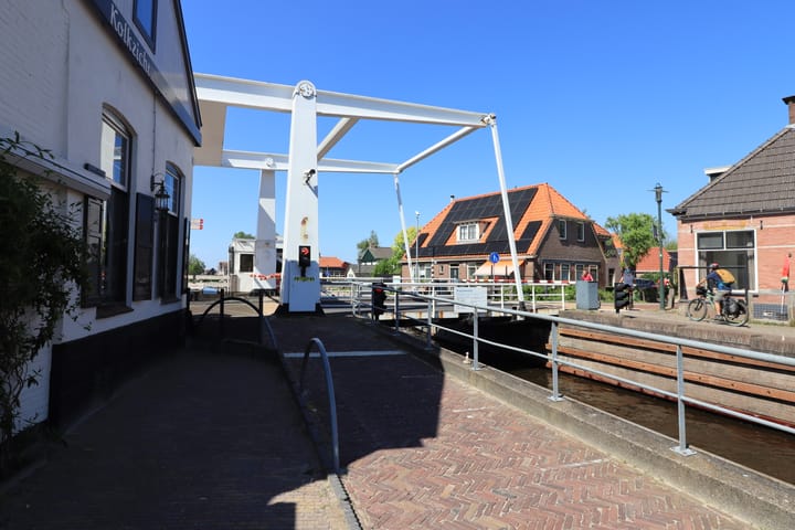 Foto 22 van Burgemeester van der Veenweg 6