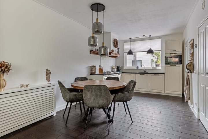 Foto 2 van Julianalaan 34