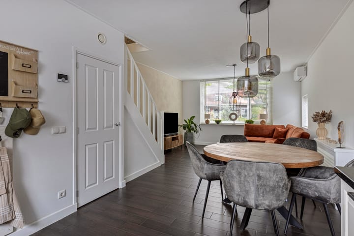 Foto 13 van Julianalaan 34