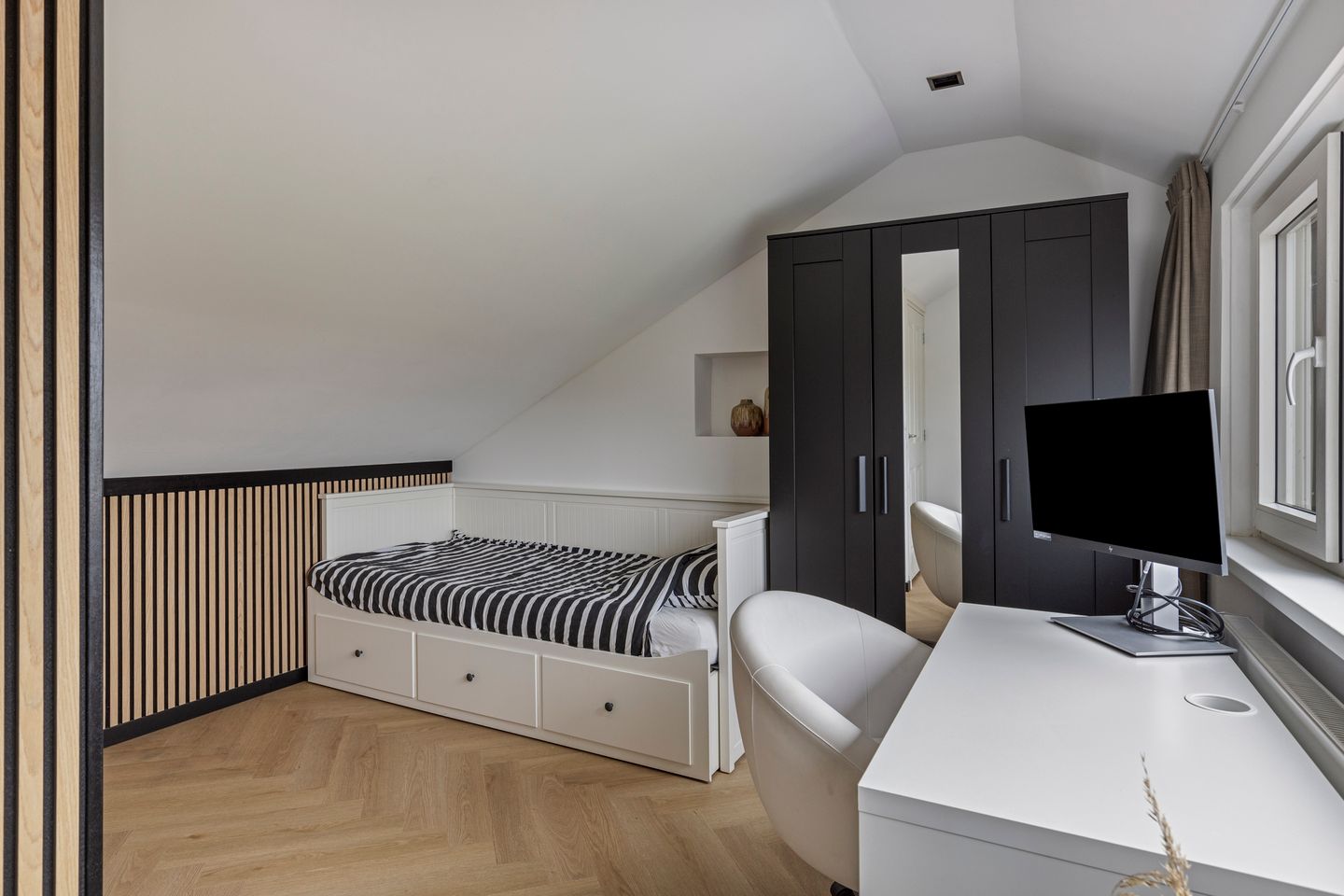 Foto 25 van Julianalaan 34