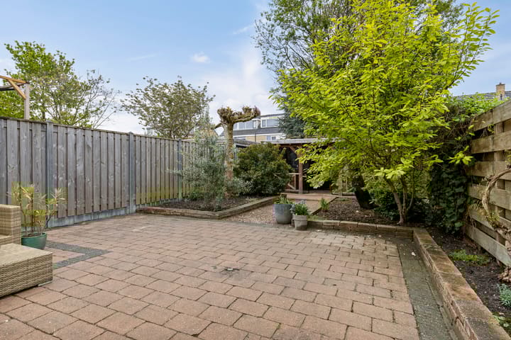 Foto 30 van Julianalaan 34