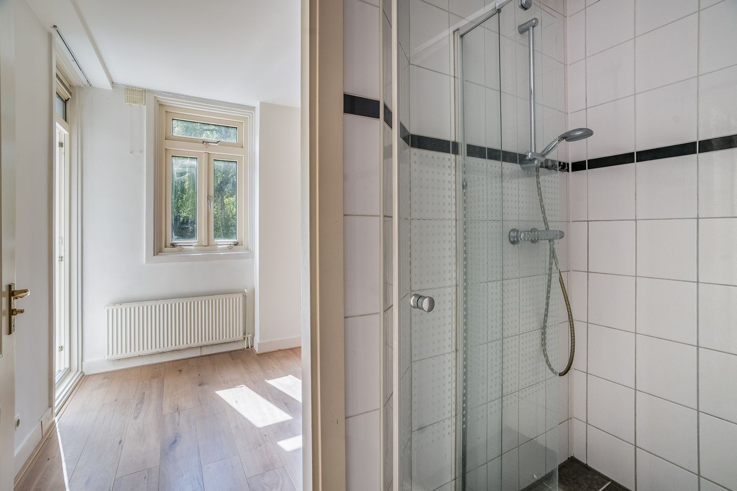 Foto 19 van Admiraal De Ruijterweg 465-1