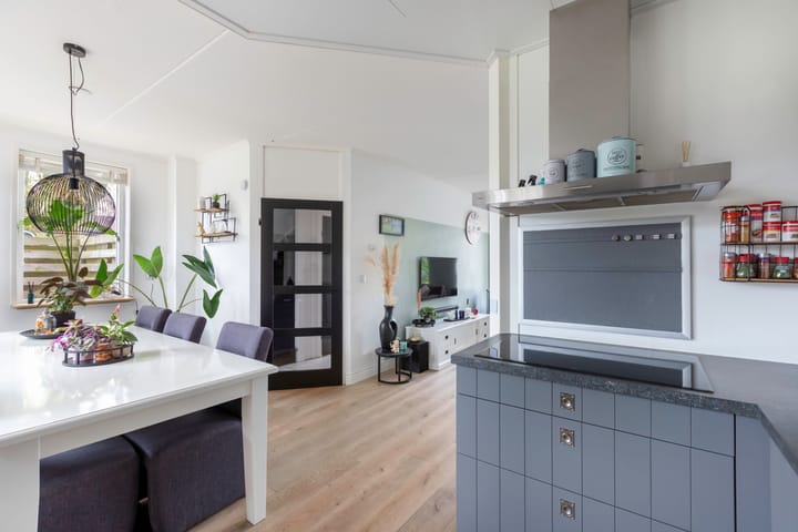 Foto 18 van Weegschaal 34