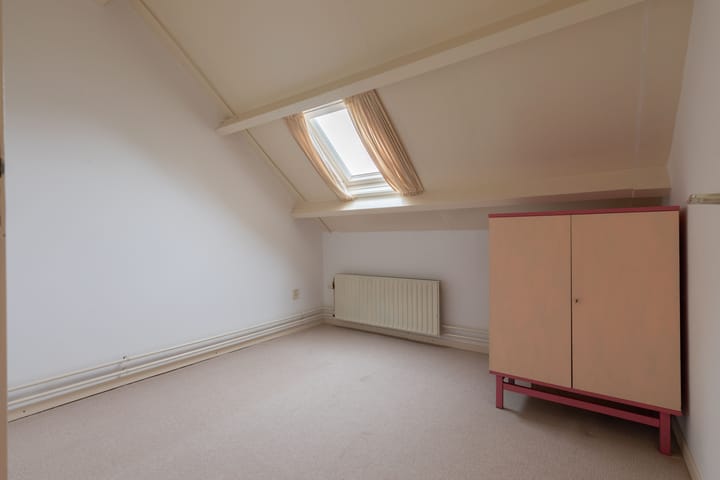 Photo 36 of Van Dijkhuizenstraat 37