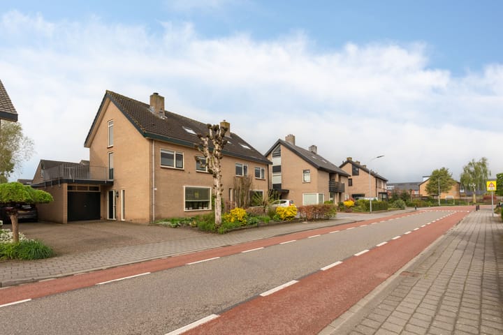 Photo 45 of Van Dijkhuizenstraat 37