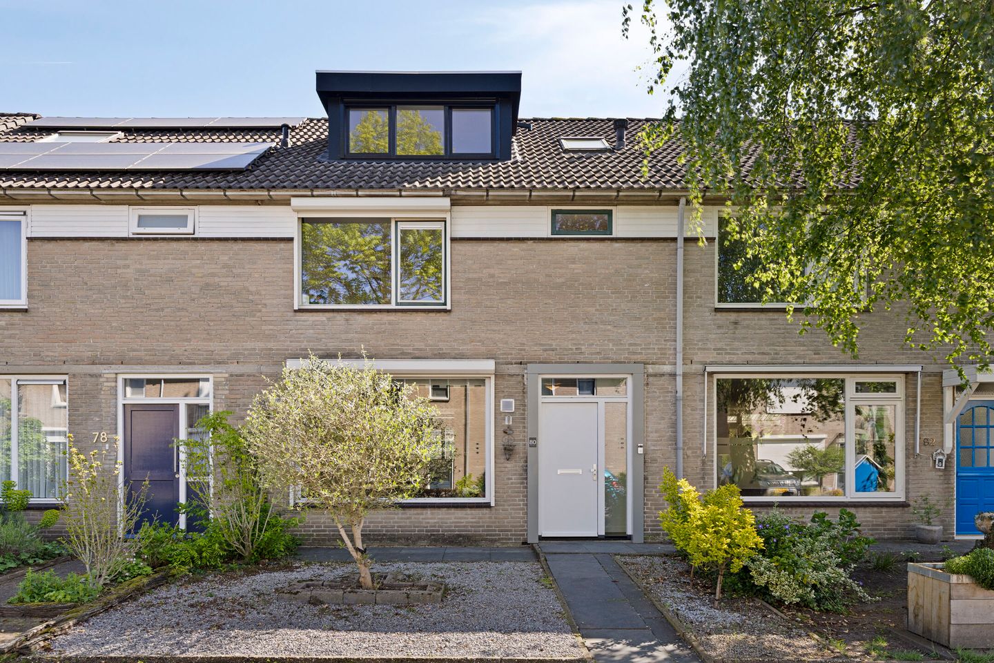 Foto 1 van Deken van den Heuvelstraat 80