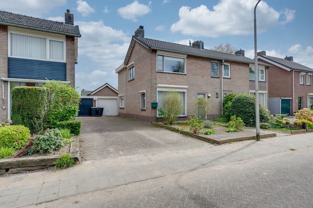 Foto 1 van Veldstraat 17