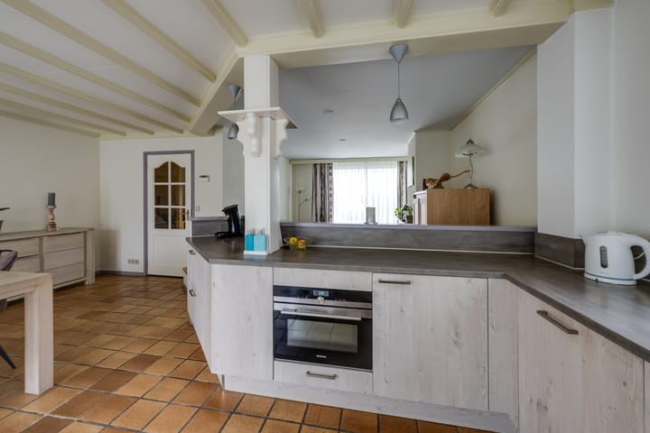 Foto 12 van Veldstraat 17