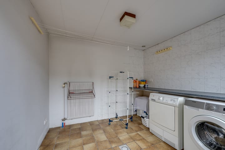 Foto 33 van Veldstraat 17