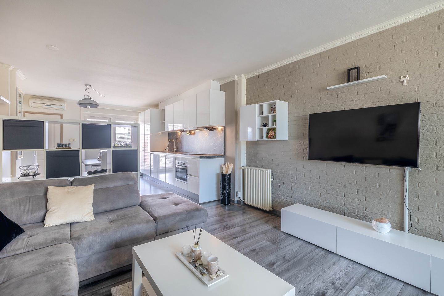 Photo 10 of Vondelstraat 45