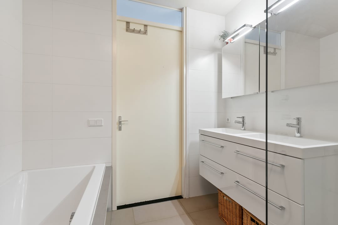 Foto 32 van Dorsvlegelstraat 1