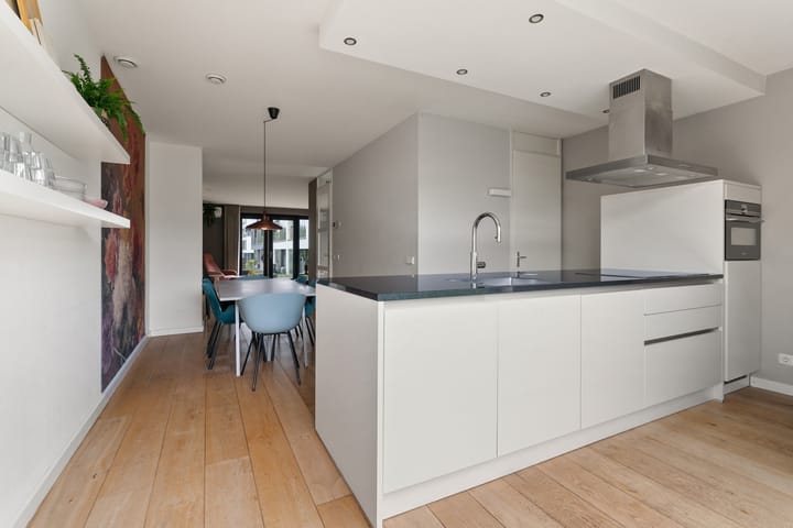 Foto 20 van Dorsvlegelstraat 1