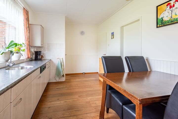 Foto 10 van Azewijnsestraat 7-A