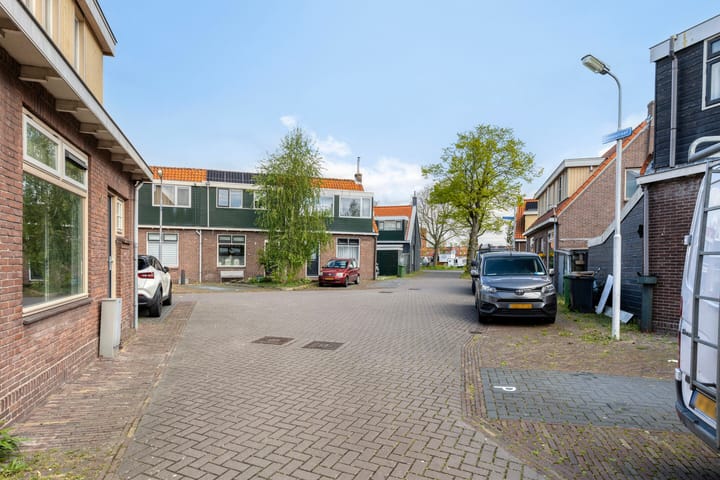 Foto 25 van Finsestraat 4