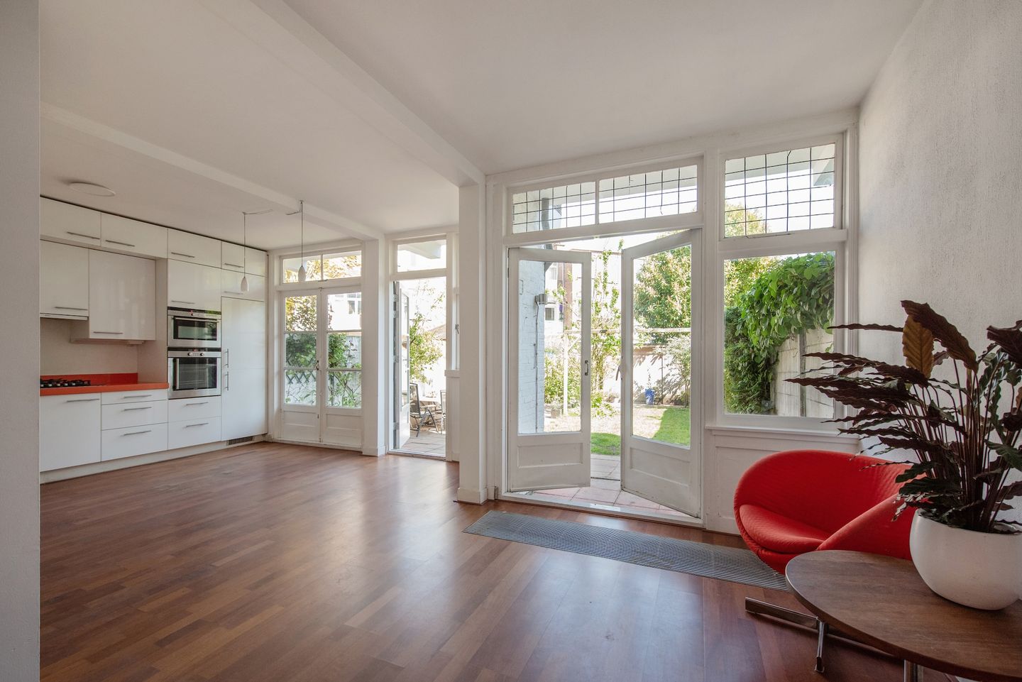 Foto 5 van Van Lansbergestraat 103