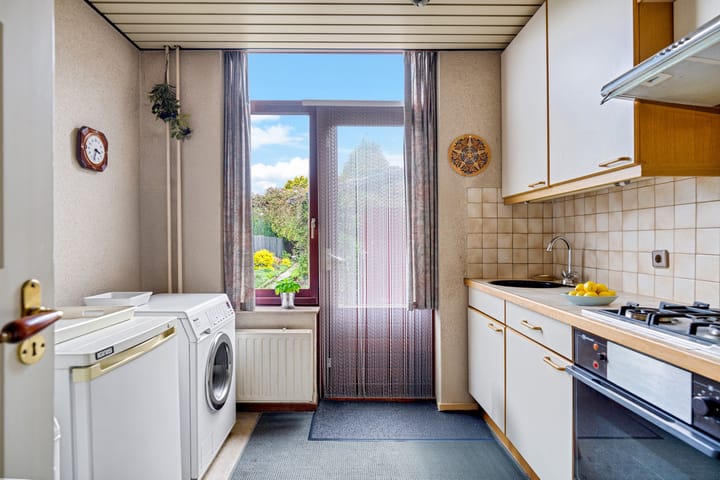 Foto 5 van Julianastraat 43