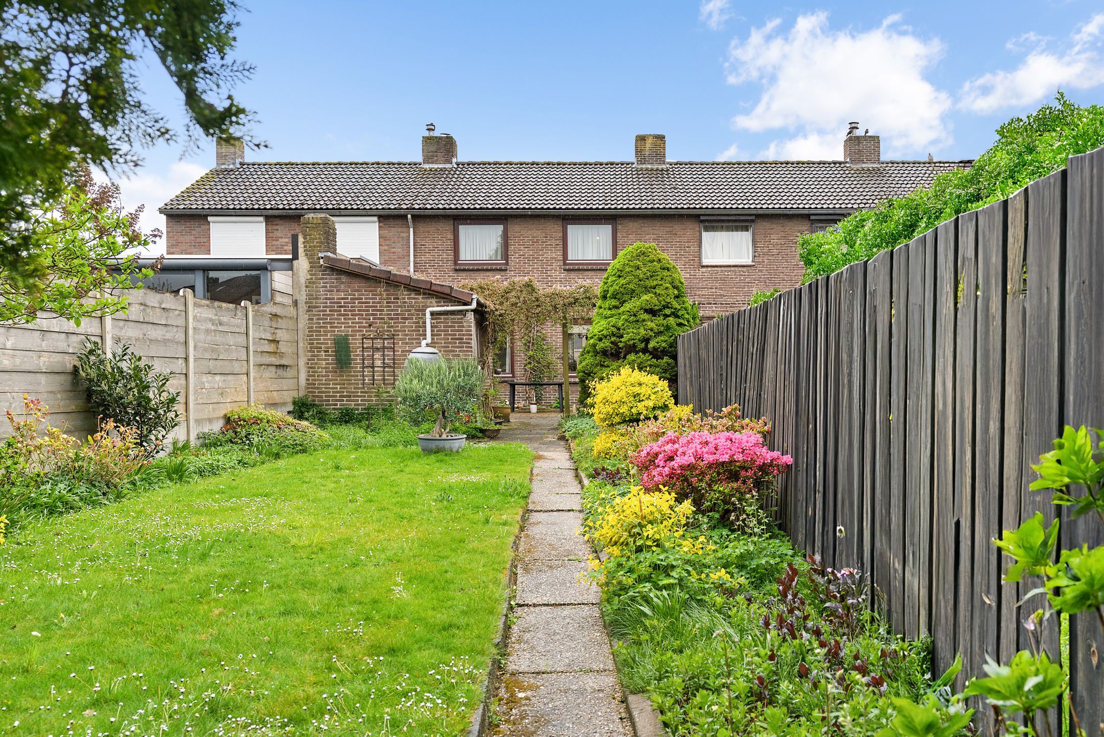 Foto 15 van Julianastraat 43