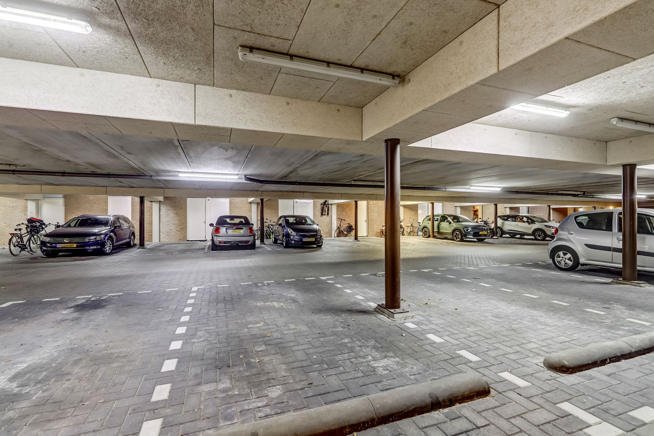 Foto 45 van Binnenpoort 12