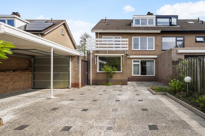 Foto 32 van Jan van Eijckstraat 50