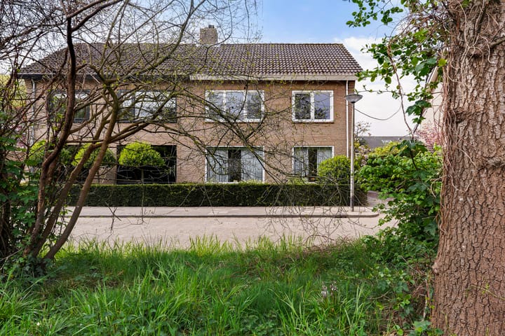 Foto 37 van Jan van Eijckstraat 50