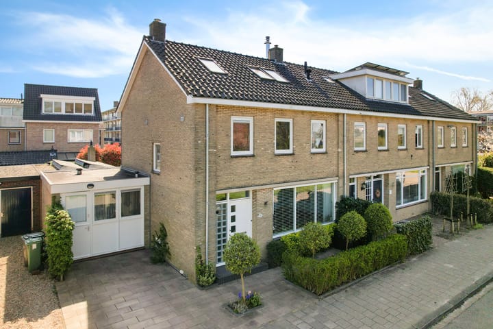 Foto 1 van Dr. J. W. Paltelaan 56