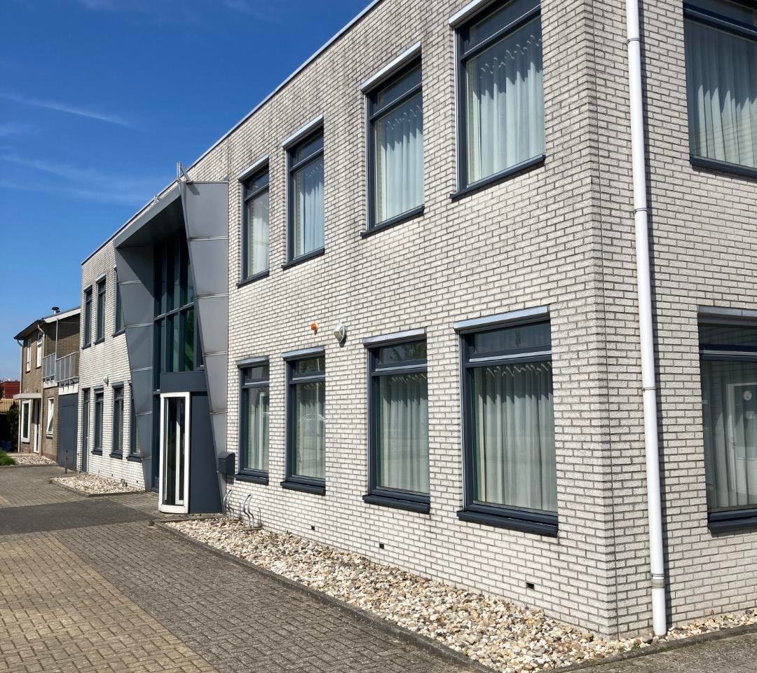 View photo 3 of Industrieweg 9