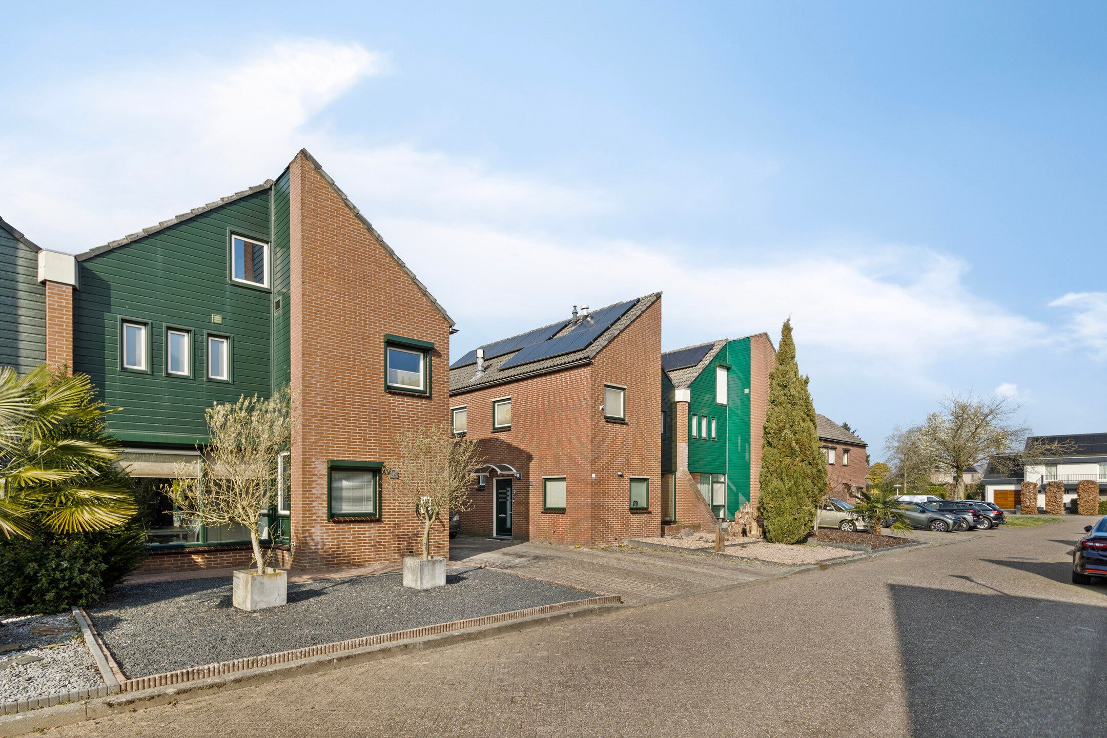 Foto 30 van Van Brederodestraat 14