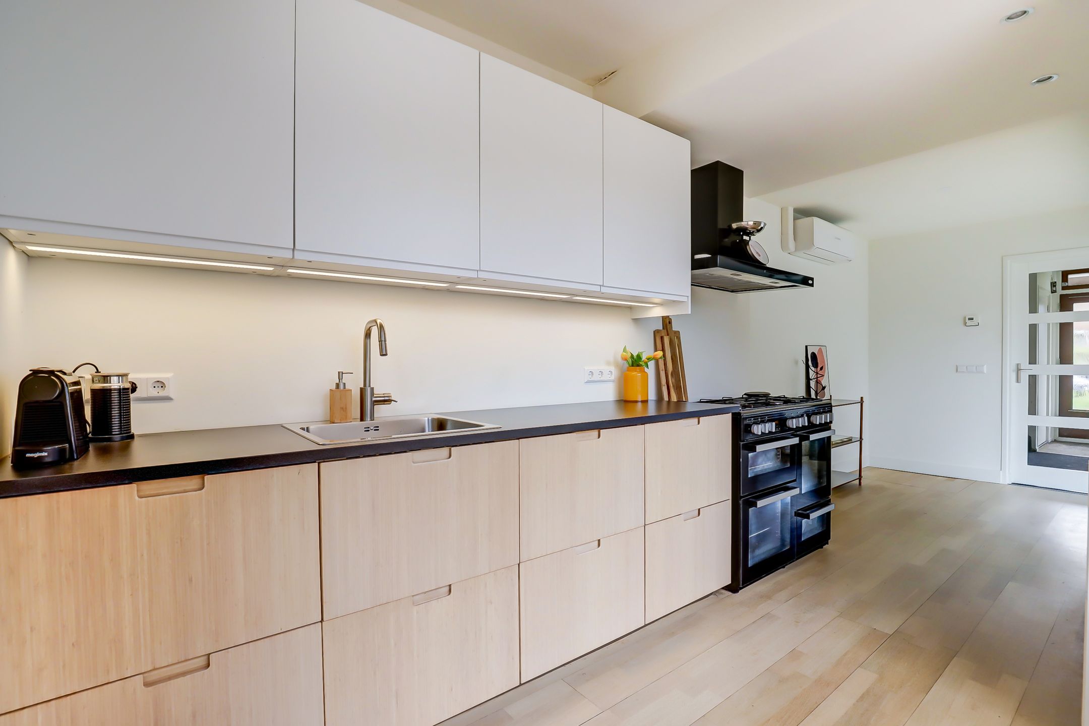 Photo 12 of Bentincklaan 25