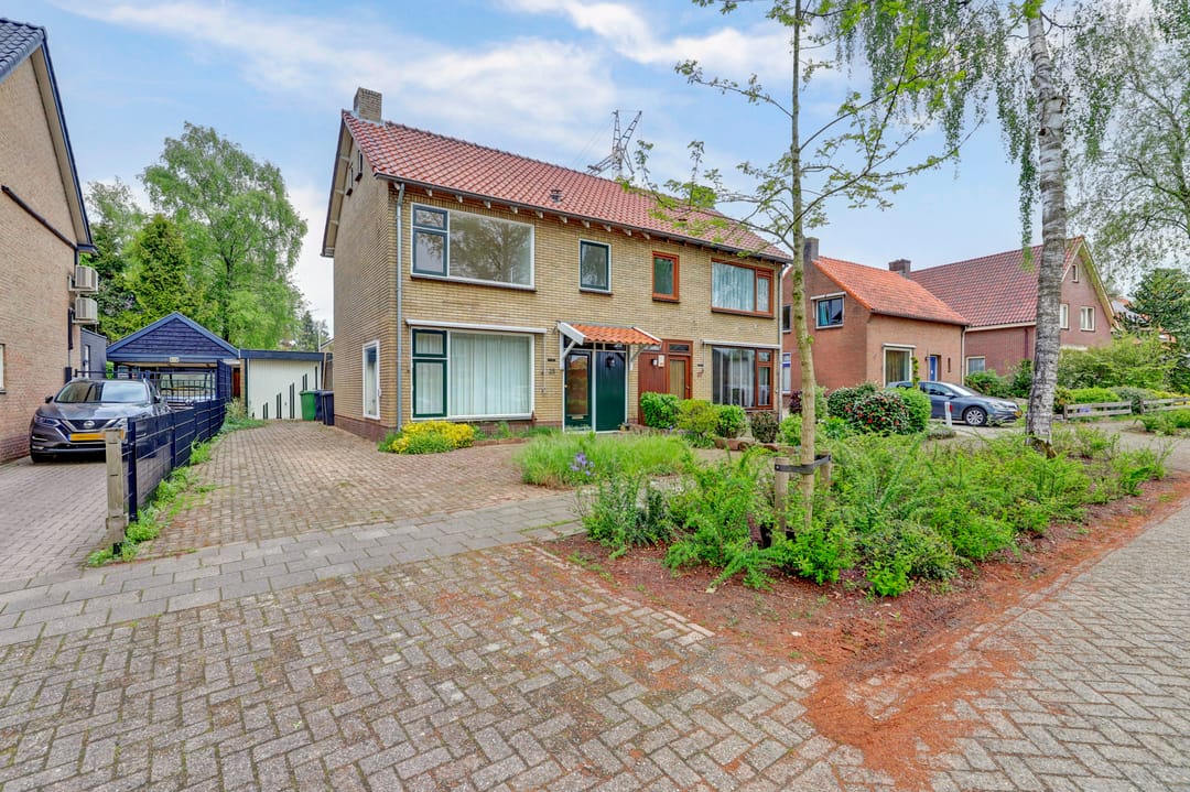 Photo 38 of Bentincklaan 25